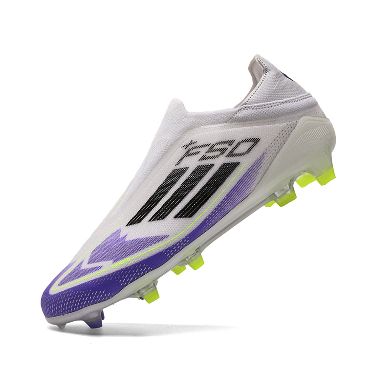2025 nuevos zapatos de entrenamiento deportivo de moda transfronterizos clavos cortos largos zapatos de fútbol juveniles estudiantes fábricas de comercio exterior