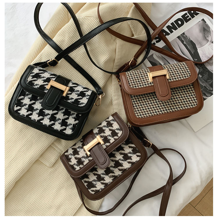 Fashion One-shoulder Messenger Small Square Bag display picture 5