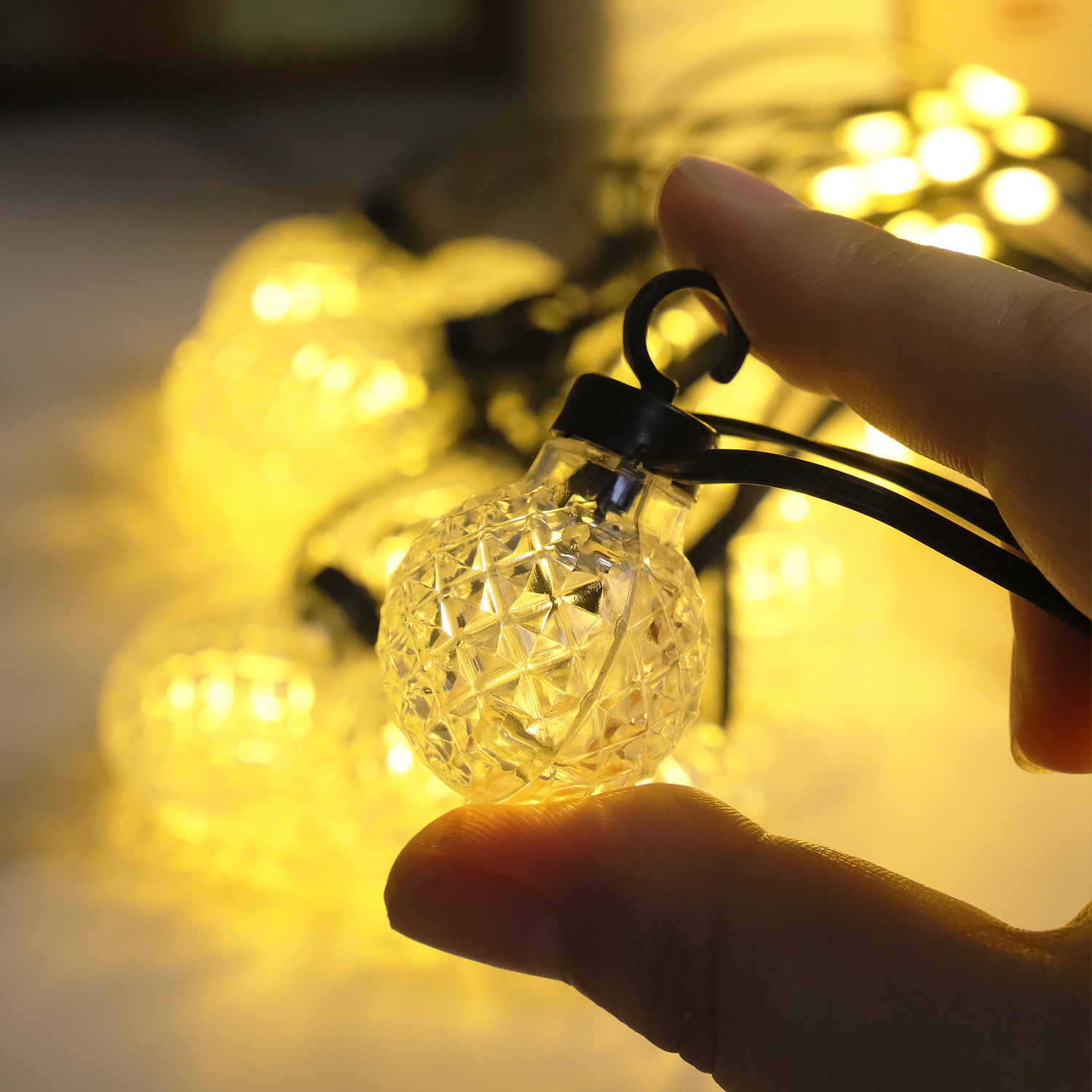 LED cadena de lámparas nueva G30 bola de piña cadena de lámparas de lámparas de camping impermeable decoración de luces de color LED nueva luz de Navidad