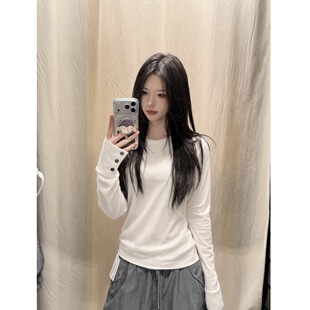 240���R���_�y����ɫ�L��T��Ů���＾�ȴ������OӋ���r��������