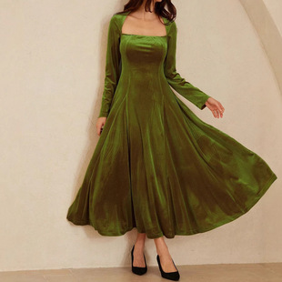 ��ʽ�p�݃��Ž���͹Ōm͢�L �Ըз��I�ְ��@�ݴ�[ȹŮʿ�B��ȹ