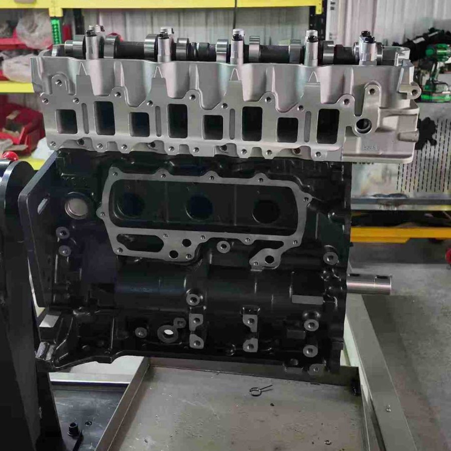 Mitsubishi 4m40 Engine Bare Unit, Suitable for Models Such as Delica, Direct Supply from the Manufacturer