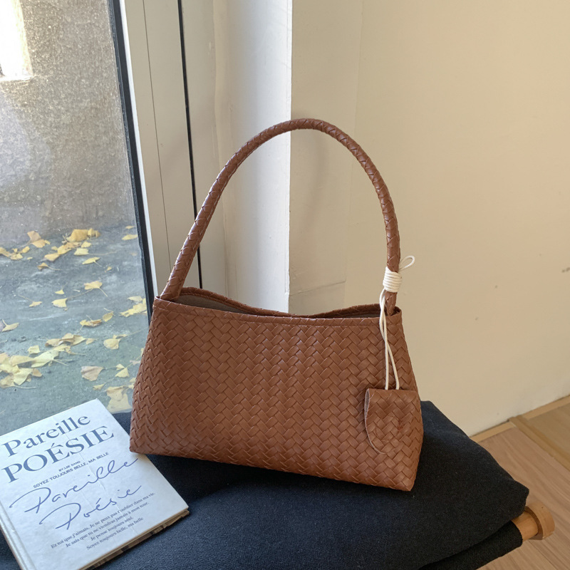 Cross-Border Popular New Girls' Candy-Colored Bags, Light Luxury and High-End Women's Handbags, Shoulder Bags, Woven Patterns