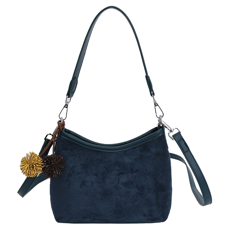Transfronterizos retro gaúcia bolsas portátiles bajo las axilas mujeres otoño / invierno 2025 nuevo estilo coreano bolso de hombro mochila esmaltada