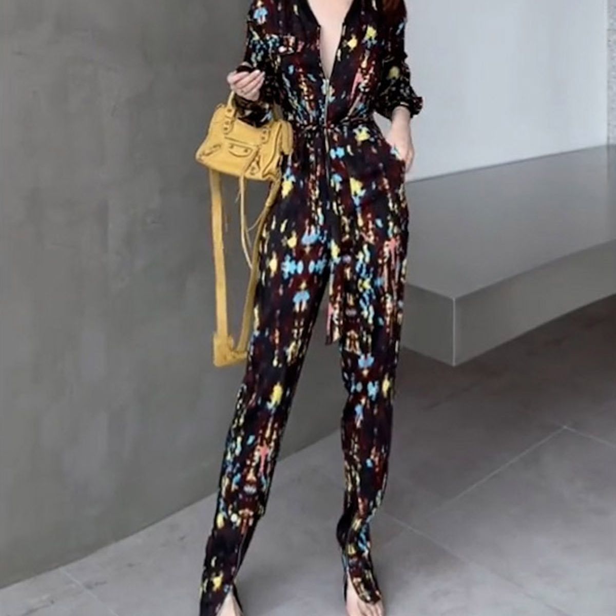 Celebrity Style Slimming High-End Light Luxury Black Waist-Cinching Jumpsuit for Petite Women Summer 2025 New Trendy Cool Women's Fashion