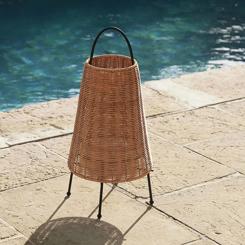 Estilo nórdico creativo lámpara de mesa salón dormitorio cama y desayuno tatami portátil ratán tejido Zen atmósfera decorativa lámpara de pie