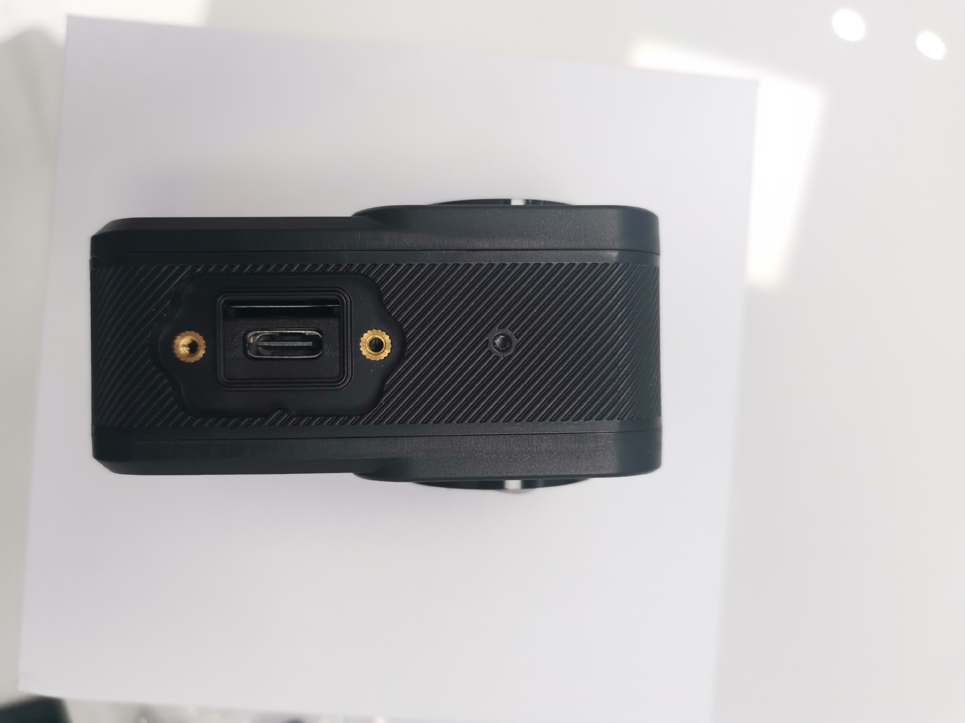 New Q8 Motorcycle Dashcam with Dual Recording, Electric Vehicle Riding GPS Tracking, IP66 Waterproof and Anti-Theft