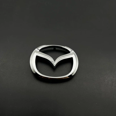 Suitable for Mazda Car Steering Wheel Emblem M3 M6 Yirui Steering Wheel Center Logo Modified Horn Car Emblem (Car logo) - small-size-5745mm-silver