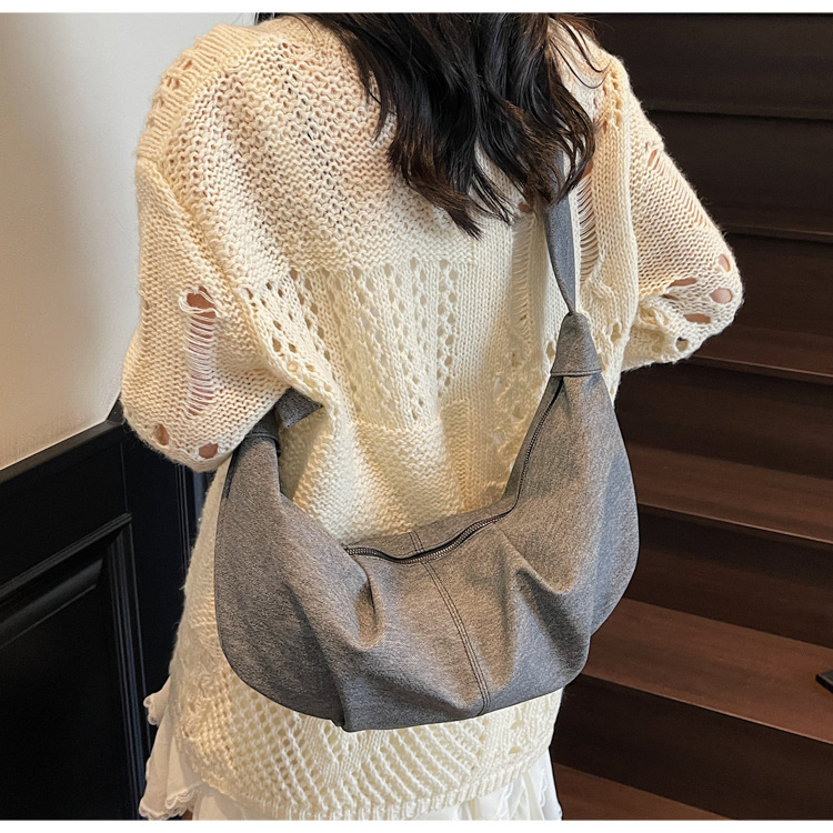 Niche design denim bag for women 2025, large capacity, casual and versatile, single-shoulder crossbody dumpling bag, fashionable underarm bag undefined