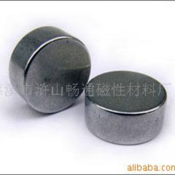 供应铁氧体，钕铁硼，橡胶磁,包装磁