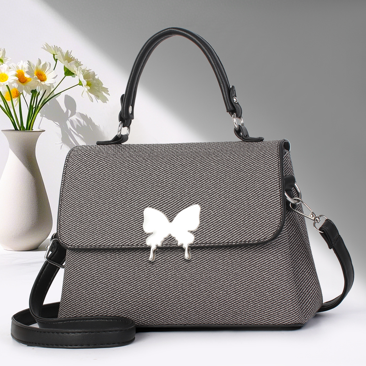 Bolso de verano de todo fósforo de comercio exterior para mujer portátil Bolso bandolera de moda de estilo explosivo para mujer 2025 nuevo estilo de fábrica image 7