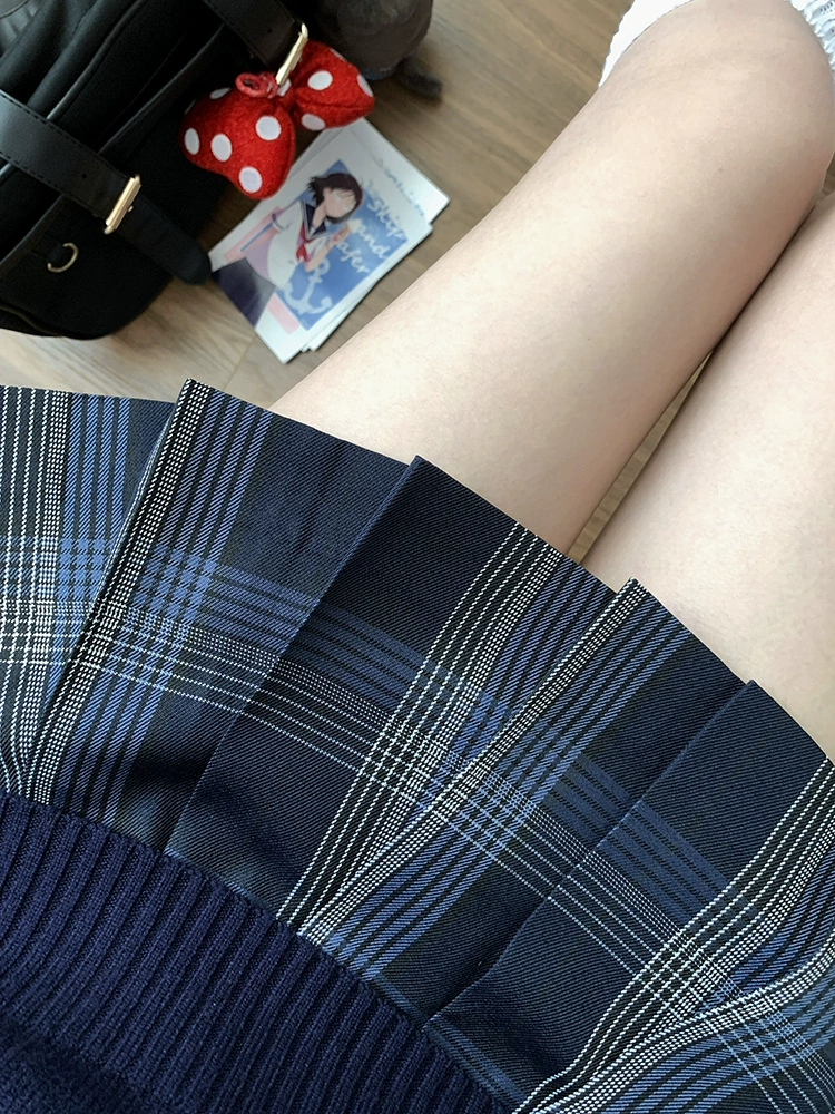 Japanese genuine uniform, blue colored plaid pleated skirt
