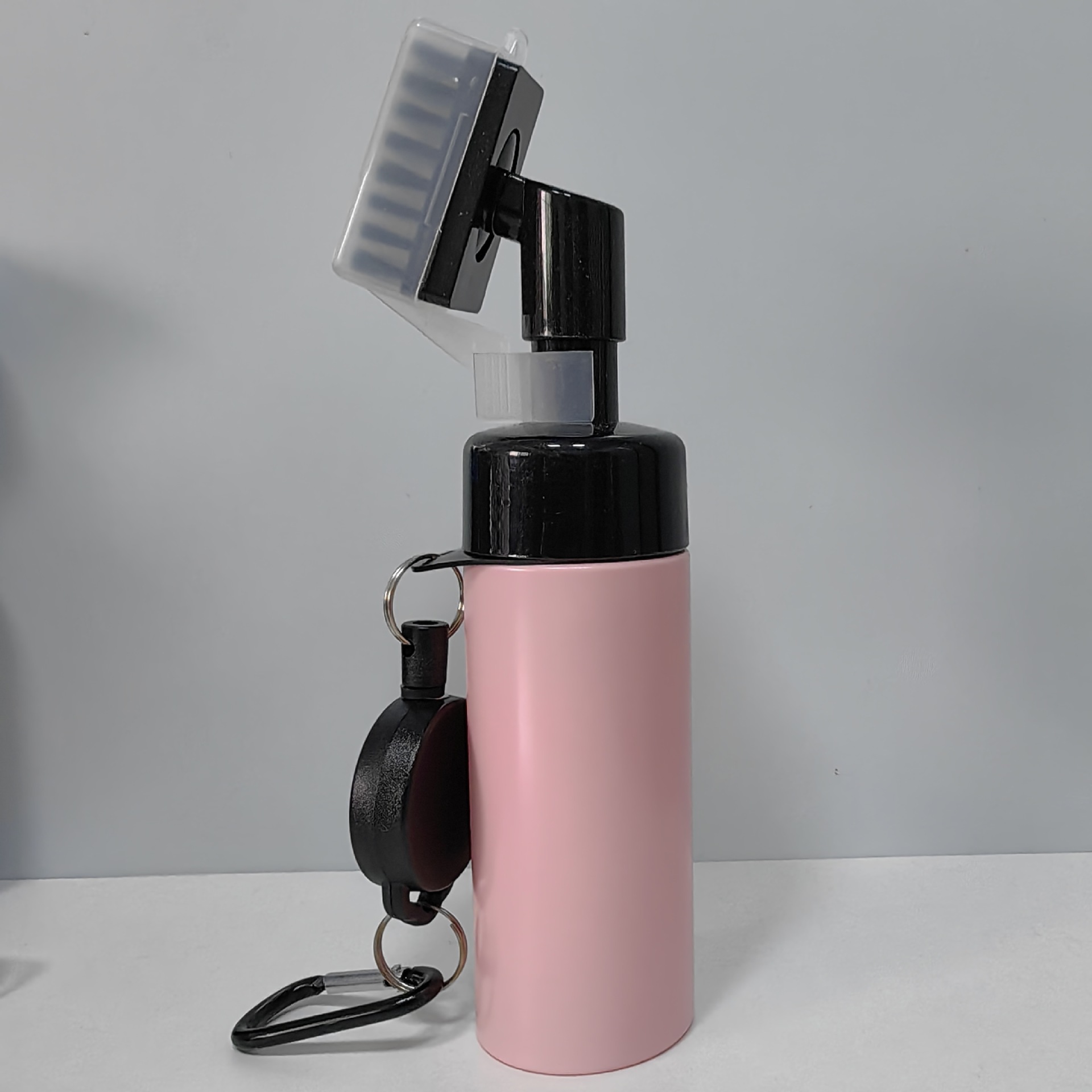 Cepillo de limpieza por aspersión de agua del club de golf tipo de empuje regadera cepillo de limpieza de la cabeza del club ranura herramienta de suministro