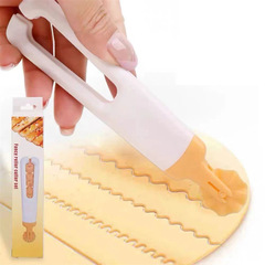 跨境布町造型杯煎餅器麵團滾輪刀家用廚房便捷廚具 DIY模具