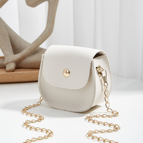 Mini Crossbody Bag for Women, Fashionable and Fresh, Half Round Single Shoulder Bag with Lipstick Chain Bag