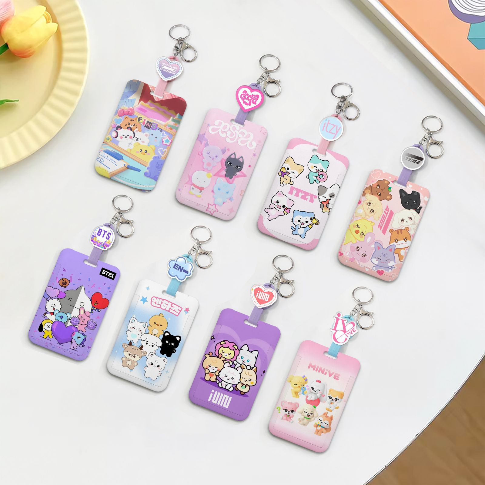 定 制Kpop韩流卡通Q版亚克力挂件钥匙扣SK ZB1BL明星塑料伸缩卡套