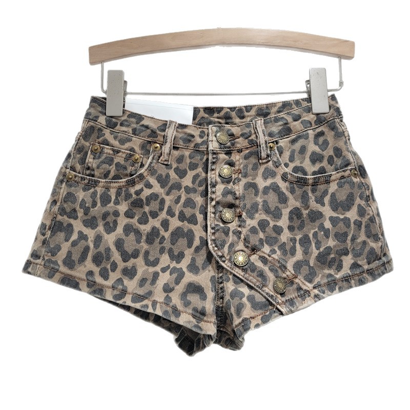 Pantalón Corto de Mezclilla con Estampado de Leopardo de Cintura Baja