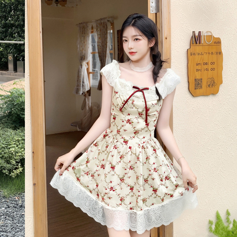 2025 新しい牧歌的なスタイルの小さな新鮮な水着女性のワンピース小花柄フレンチスイートカバー肉痩身水着卸売|undefined