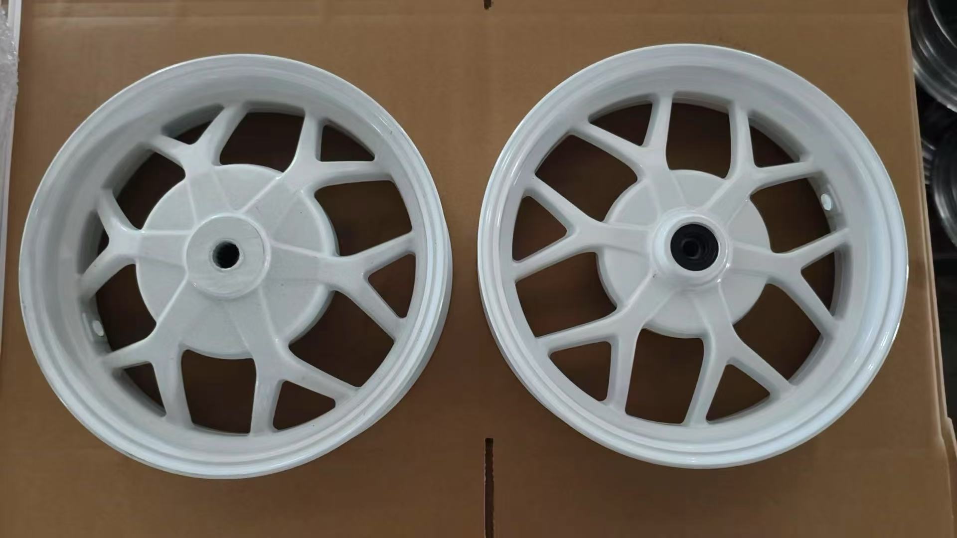 10inch Aluminum Wheels Suitable for Jog50 Motorcycle Wheels Dio18/28 Series Zx34/35/38/56 Series Z4 Manufacturer
