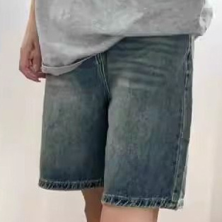 Pear-Shaped Body Shape, American Retro Denim Shorts for Women, Summer High-Waisted, Hip-Covering, Versatile, Slimming, Straight-Leg, Wide-Leg, Mid-Length Pants Pear-Shaped Body Shape, American Retro Denim Shorts for Women, Summer High-Waisted, Hip-Covering, Versatile, Slimming, Straight-Leg, Wide-Leg, Mid-Length Pants