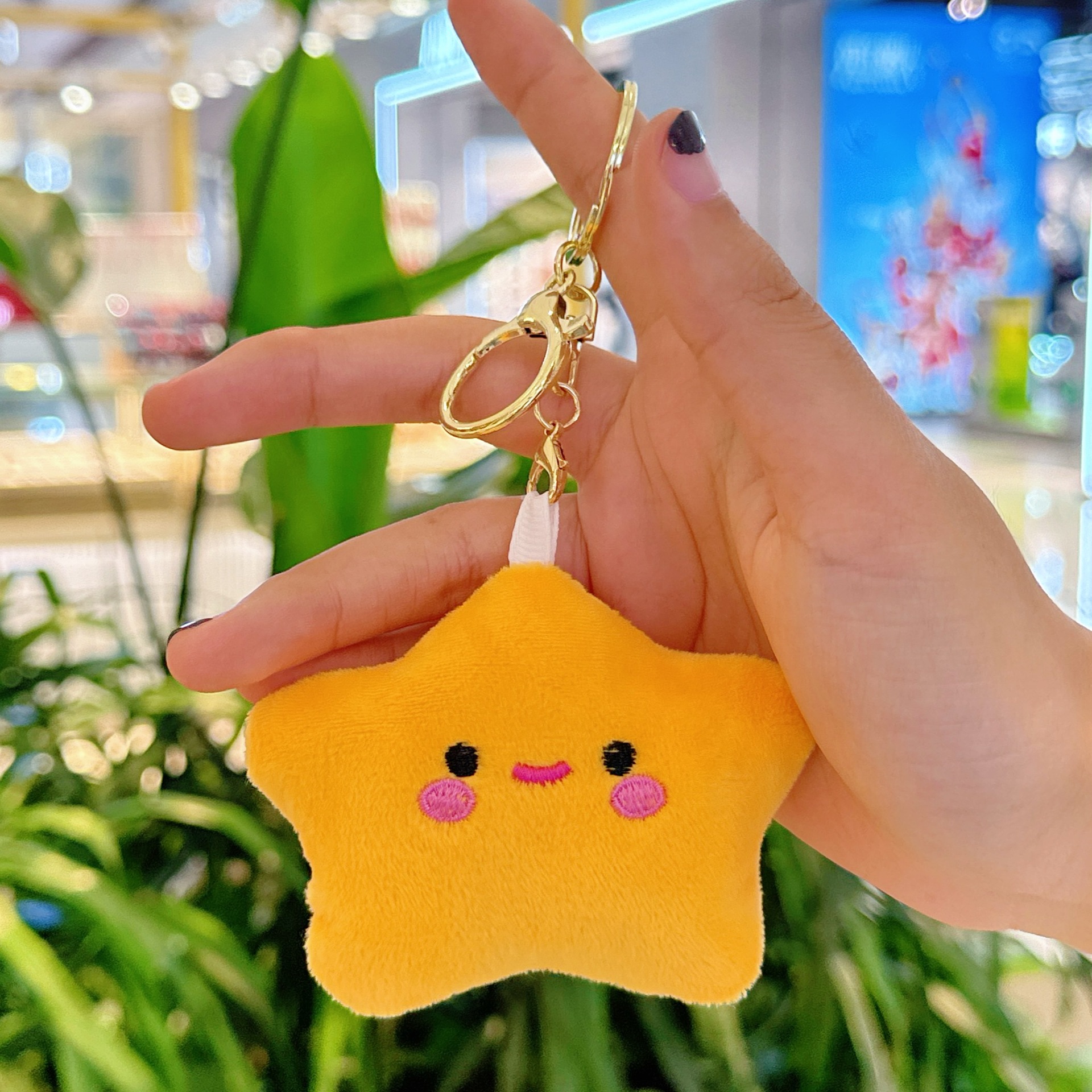 Creativa pequeña estrella llavero de peluche estrella mochila muñeca colgante muñeca juguete al por mayor