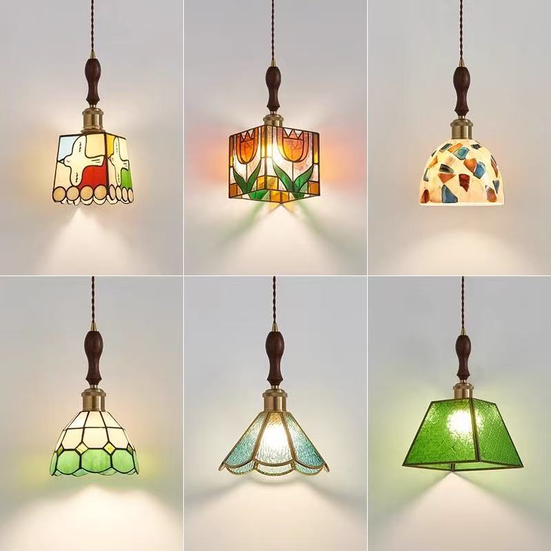 Japanese-Style American Minimalist Retro Tiffany Walnut Wood Bedside Restaurant Homestay Bar Brass Stained Glass Pendant Light