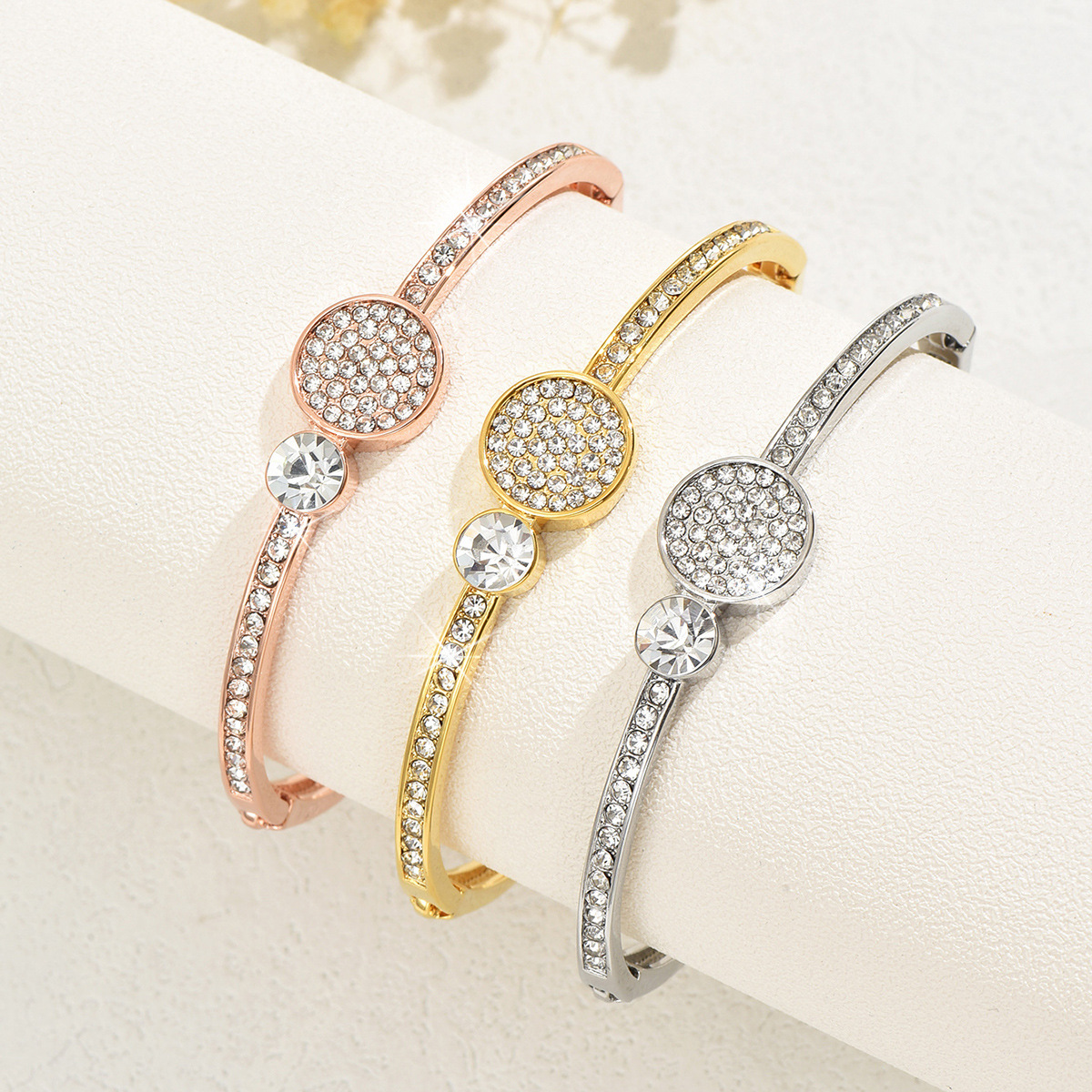 Fábrica directa de diseño de nicho geométrico coreano abierto envasado independiente brazalete de diamantes de oro rosa para mujeres image 3