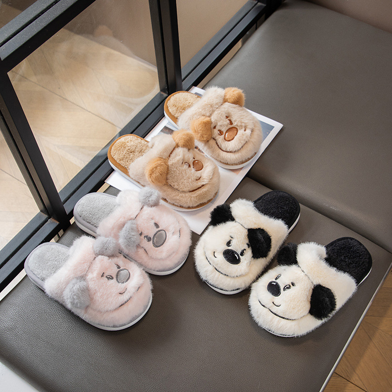 New invierno hogar antideslizante calentamiento zapatillas de algodón niñas niños 2025 bebé dibujos animados niños zapatillas de algodón