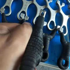 不鏽鋼數控單卡方頭頂卡彈弓速射估打威力大弓門射魚彈弓