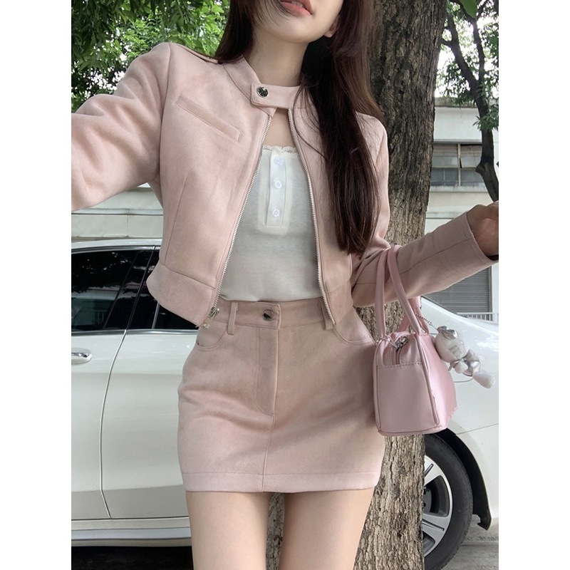 显白珍珠粉纯欲气质套装女短外套春装新款美式辣妹半裙显瘦套装|undefined