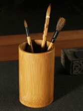 原竹制笔筒收纳盒雕刻复古木质天然创意办公桌梅兰菊简约摆件笔桶