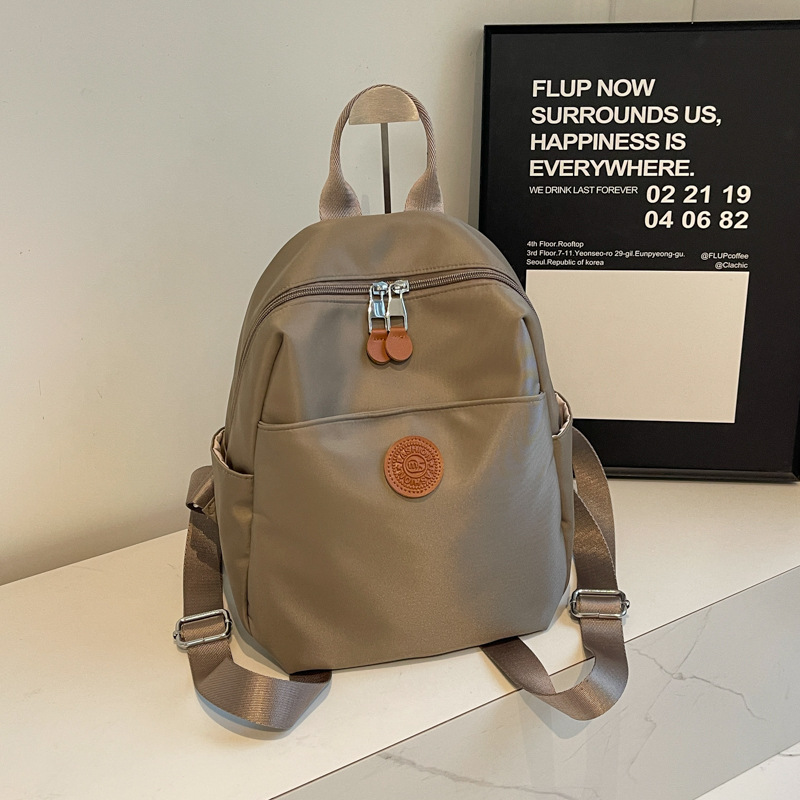 La versión coreana transfronteriza del bolso de hombro de nylon, el nuevo bolso de cercanías para mujeres, el bolso de madre de Oxford impermeable de gran capacidad