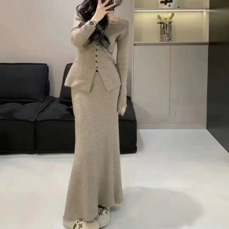 Вязаный комплект, свитер, сумка на пояс, длинная юбка, в стиле вестерн, V-образный вырез, приталенный, высокая талия