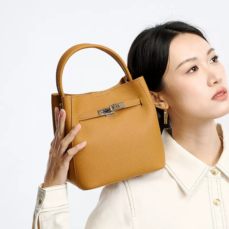 bag水桶包时尚斜挎包通勤百搭菜篮子小众高级感真皮女士手提包