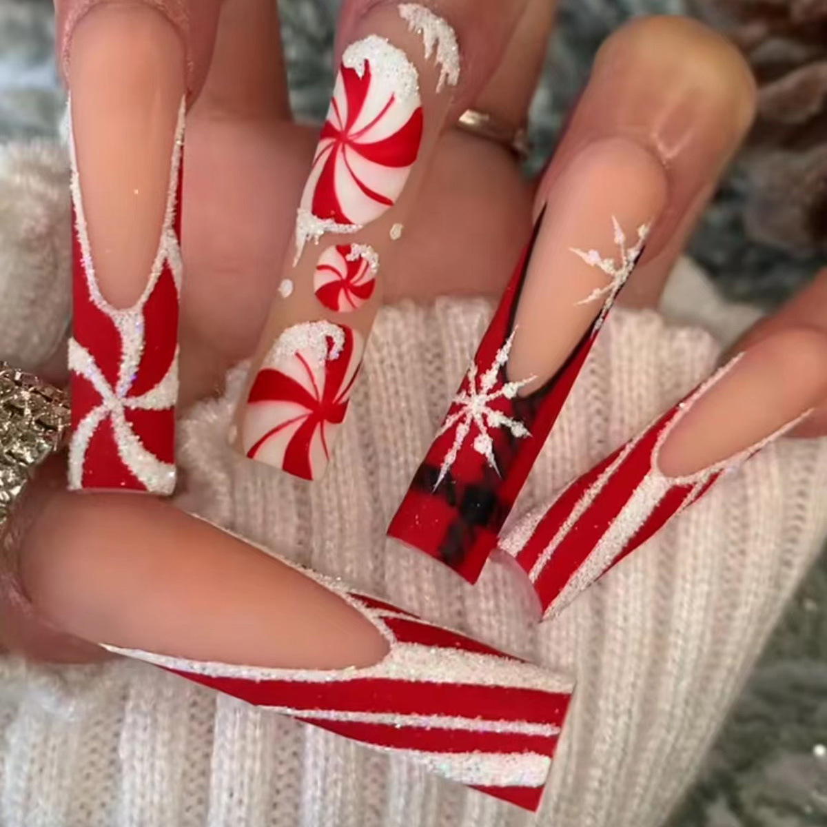 25g Weight Christmas Classic Style Press On Nails