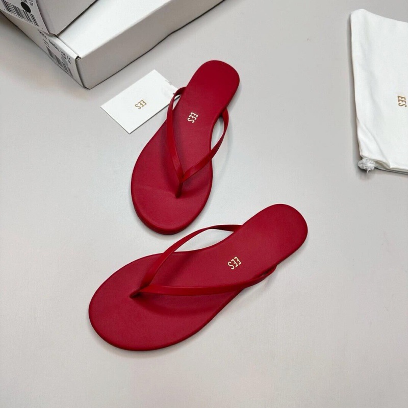 Minimalist Women Flip-flops Soft Comfortable Flat Beach Sandals_voghion.com