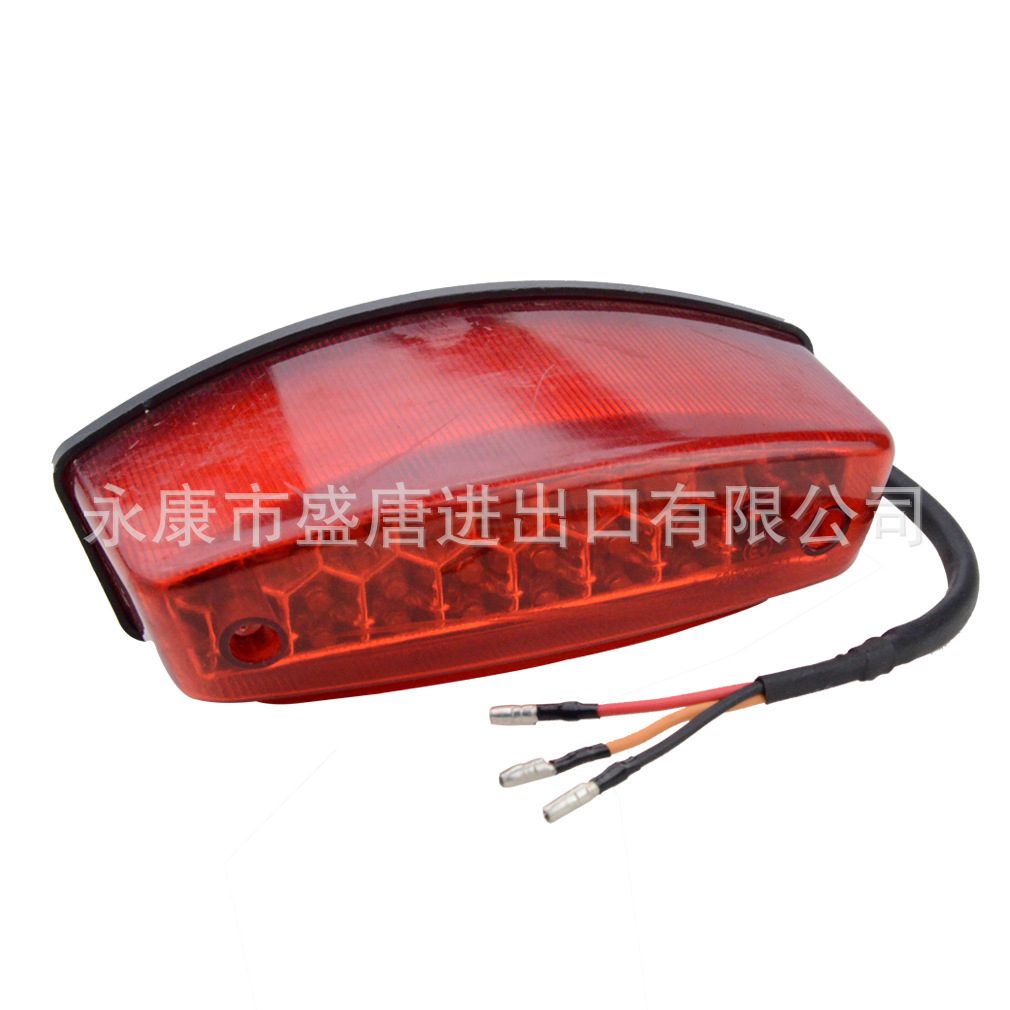 Motorcycle Plastic Tail Light Indicator Brake Indicator Rear Bulb Red Suitable for Scooters All-Terrain Vehicles Night Vision