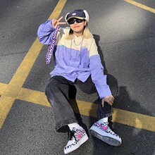 STAR WALK STORM�ڷ�����n��С����ŮЬ�ٴ����e�͎���H��Ь