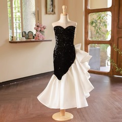 Girls' mermaid-style dress in black with sequin detailing, body-hugging design—perfect for runway modeling, children's fashion shows, piano performances, and live-streamed events.