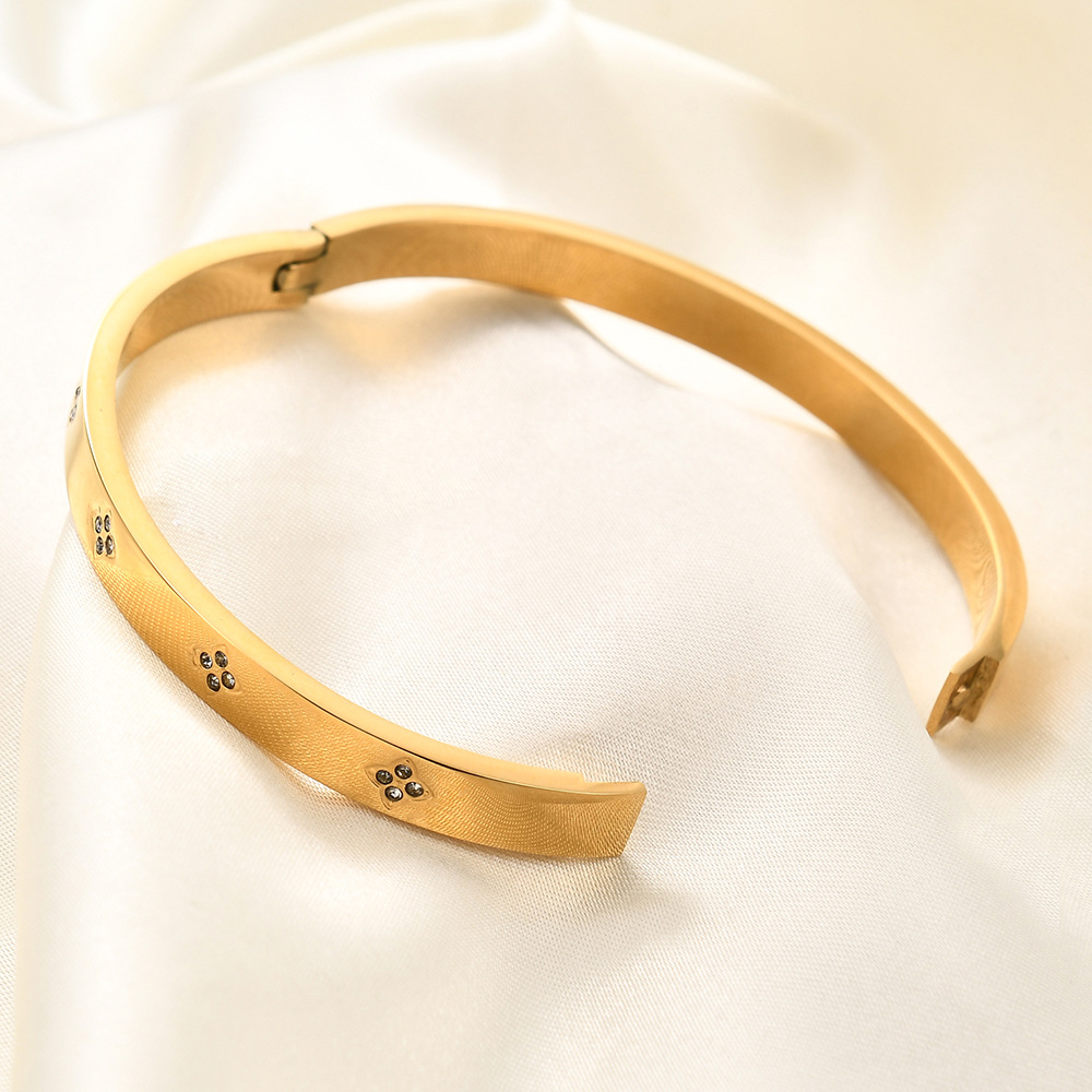 Bangle Classification 1 Piece Quantity Wholesale Simple Style Solid Color Titanium Steel Plating Inlay Gold Plated Zircon Bangle