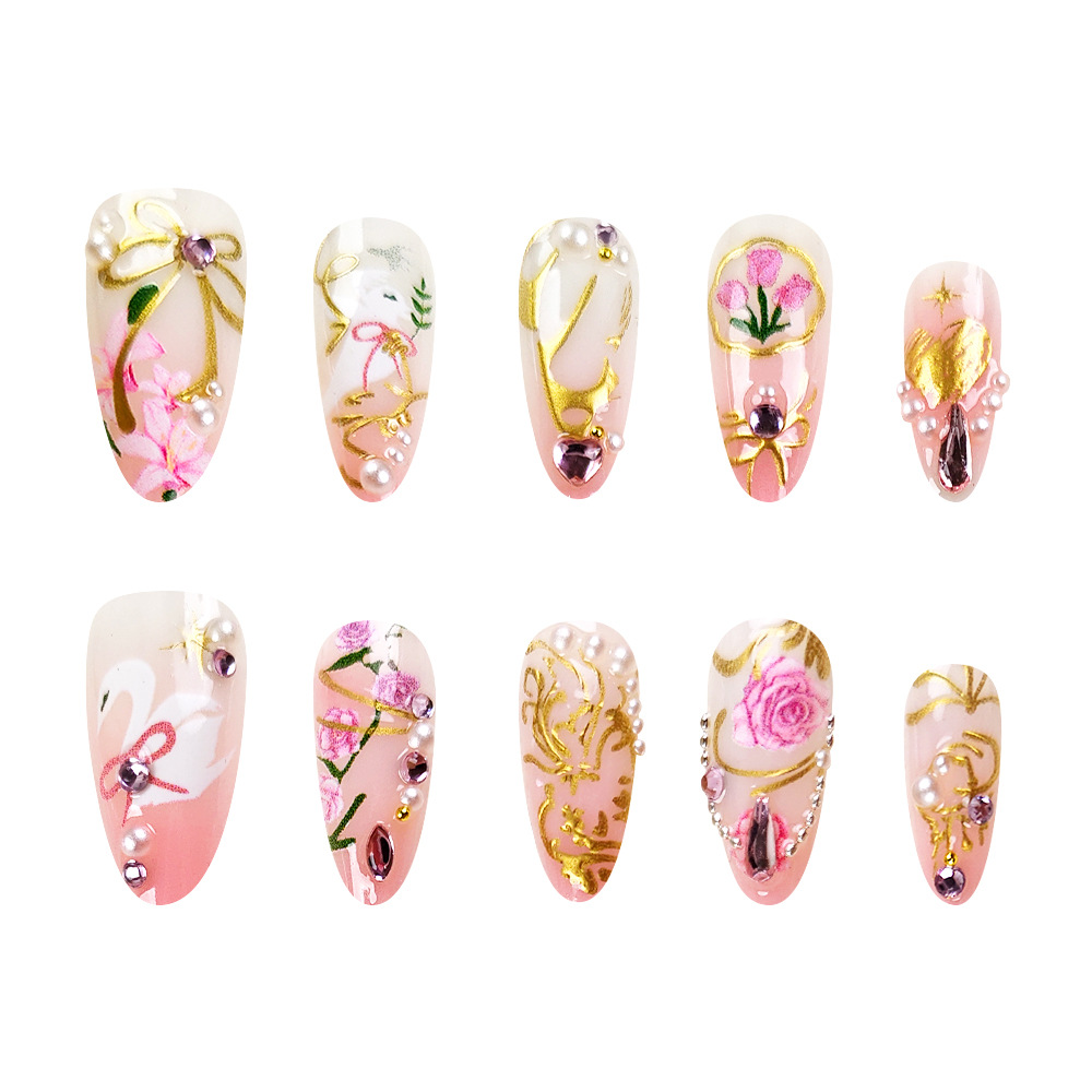 3D estereoscópico diamante de oro amor ornamentado uñas rosa transfronterizas arco de uñas 10 piezas parches de uñas de código dividido