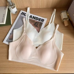 うさぎ耳型シームレスラテックスブラジャー レディース ノンワイヤー 大きい胸を小さく見せる 横胸を引き締めるブラジャー 胸を小さくする ソフトサポート