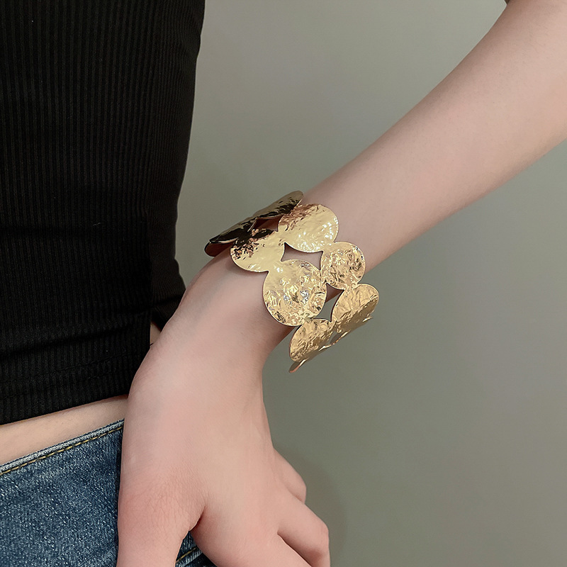 Exaggerated Geometric Metal Bracelet Circular Link Fashion Style_voghion.com