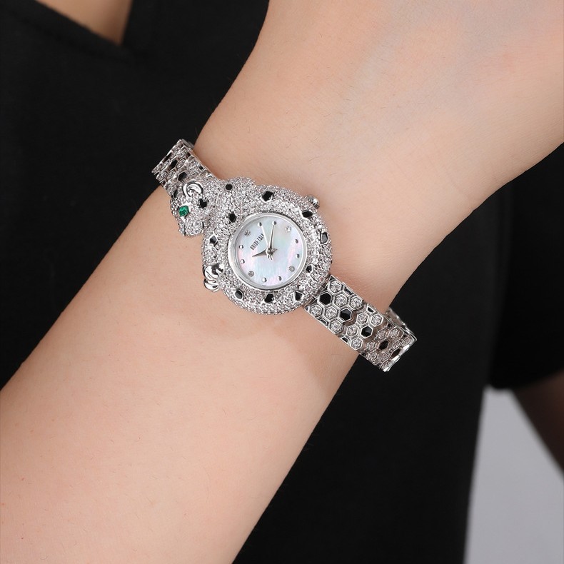 Original Design Jewelry Leopard Watch Full Diamond Black Enamel Full Set Light Luxury High Sense Niche Leopard Watch Women