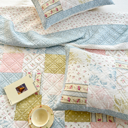 Pure cotton air-conditioning quilt for all seasons quilted quilt bed cover thickened bed sheet wholesale double cotton three-piece set washable