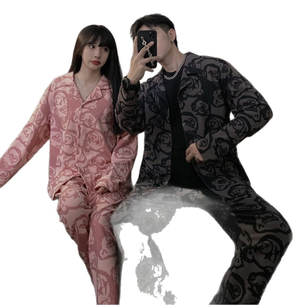 Coreano ins oso pareja pijama mujer primavera y otoño de manga larga seda de hielo delgada hombre imitación de seda ropa para el hogar verano