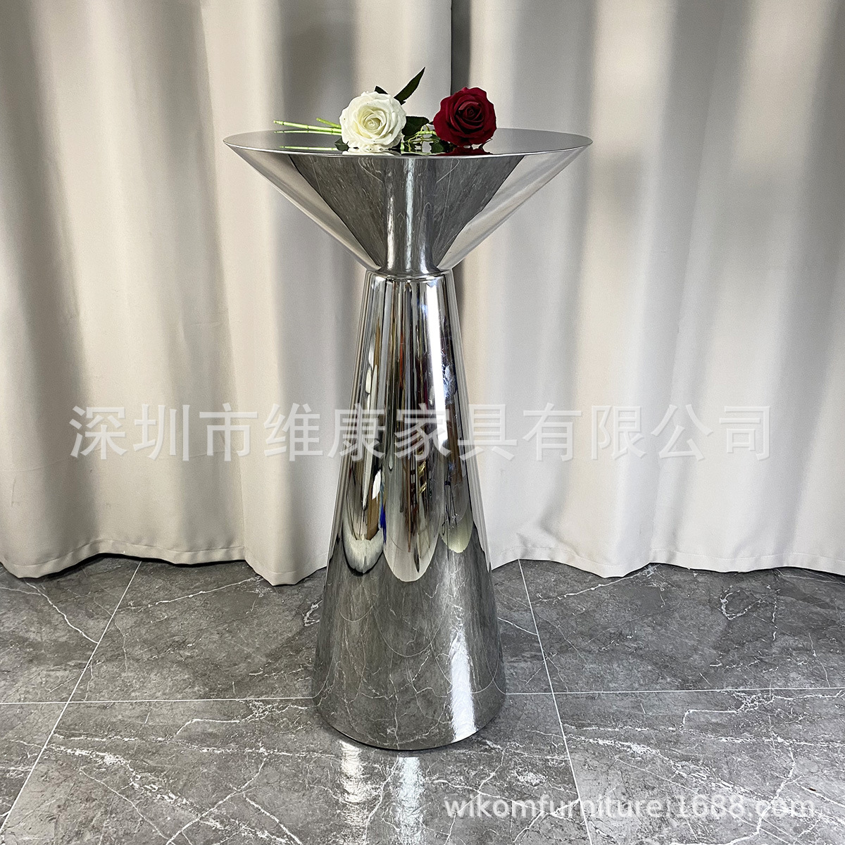 Stainless steel bar Western restaurant round speaker round table Net red coffee dessert milk tea shop outdoor leisure table