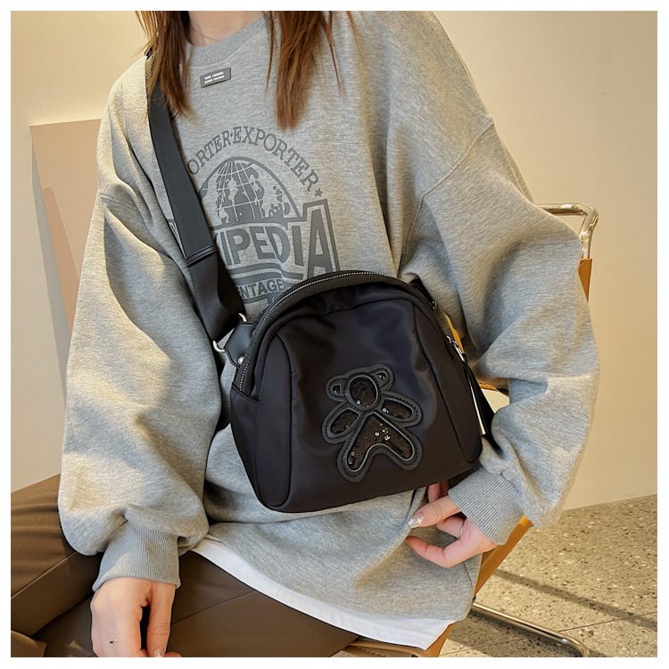 commuter leisure bear sequined Oxford cloth bag crossbody bag chest bag shell bag_voghion.com