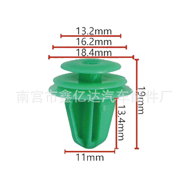 Xinyida hebilla piezas de automóviles fábrica de suministro al por mayor panel interior de la puerta de la rueda fija ceja hebilla fija D705