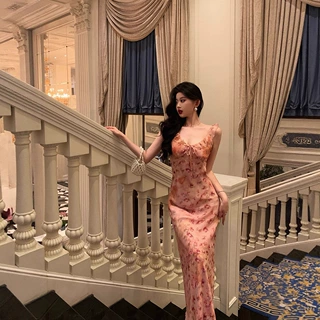 度假风法式碎花吊带裙女夏日穿搭收腰显瘦网纱拼接气质绝美连衣裙